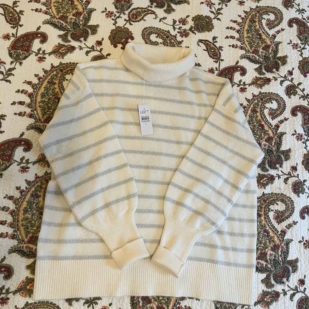 LOFT Cream Ribbed Turtleneck Sweater